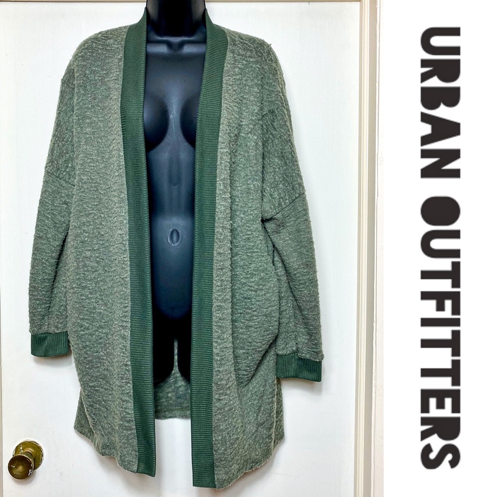 UO Silence + Noise Green Long Sleeve Duster